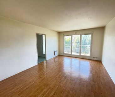 Location Appartement 3 pièces 65m² - Photo 2