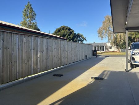 4 Barnfield Drive, 4740, Andergrove - Photo 4