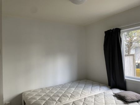 Townhouse Living - Photo 5