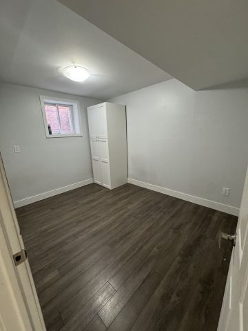 For Lease - 631 Ashprior Avenue, Mississauga, Ontario - Photo 2