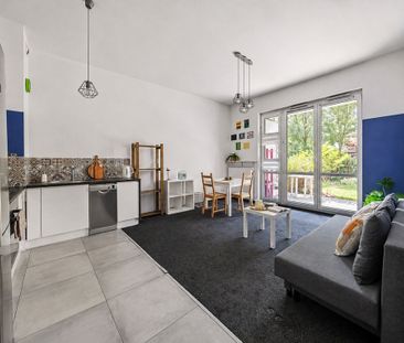 wysokie 3,10 m ogród parking 48.61 m² - Фото 2