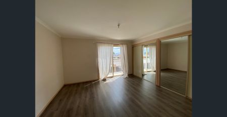 Perfect 2 bedroom unit - Photo 2