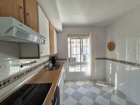 941390 - Townhouse for rent Torremuelle, Benalmádena, Málaga, Spain - Photo 3