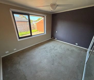 Comfort & Convenience in a Prime Location - Photo 2