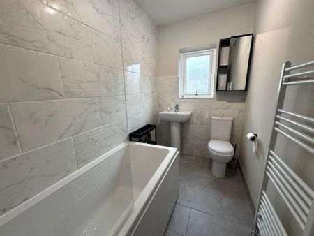 2 bedroom cottage to rent - Photo 5