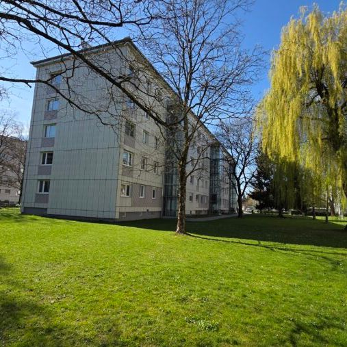 Gut geschnittene 2-Zimmer-Wohnung nähe JKU/Urfahr - Photo 1