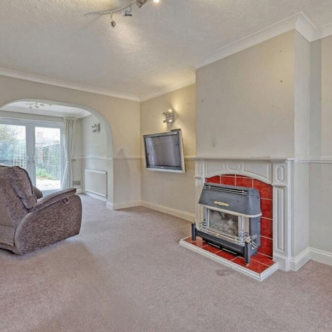 4 bedroom house to rent - Photo 1