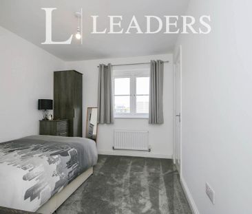 2 bedroom semi-detached house to rent - Photo 2