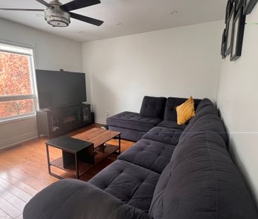 For Lease - 8 Vintage Drive, Whitby, Ontario - Photo 1