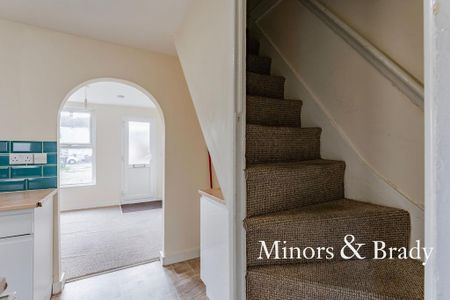 2 bedroom terraced house to rent - Photo 5