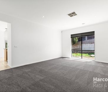 5 Bear Crescent, Doreen, Vic 3754 - Photo 4