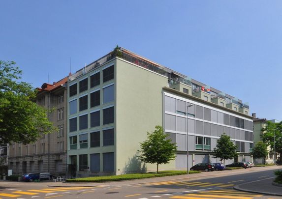 Beim Hauptbahnhof - Stadtmaisonettewohnung mit Blick ins Grüne - Foto 1