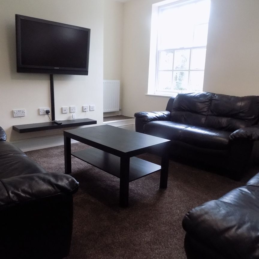 Mount Pleasant Terrace, Bangor, Gwyne... - Photo 1