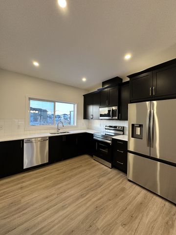 9 Silverton Glen Gate SW, Calgary - Photo 5