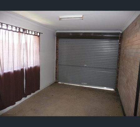 1/10 Morley Street, South Mackay, Qld 4740 - Photo 1