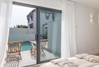 3 bedroom luxury Villa for rent in Nueva Andalucia, Spain