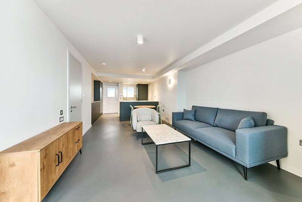 Brand new 1 bedroom 1 bathroom apartment to rent in this highly anticipated renovated development. - Photo 1