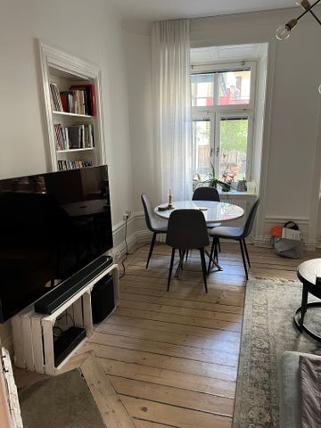 Grev Magnigatan, Stockholm - Photo 2