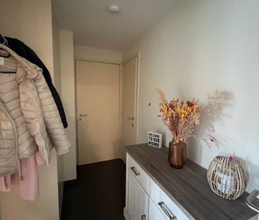 Ruim 2 slaapkamerappartement in centrum Zwevezele! - Photo 4