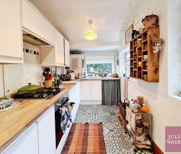 2 bedroom semi-detached house to rent - Photo 2