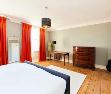 3 bedroom maisonette to rent - Photo 2