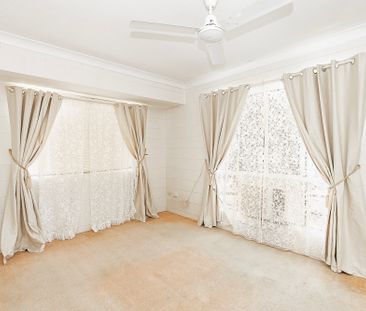 113 Miles Avenue, Kelso QLD 4815 - House For Rent | Domain - Photo 2