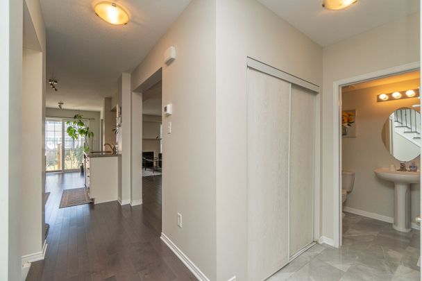 For Lease - 103 Osnabrook Private, Barrhaven, Ontario - Photo 1