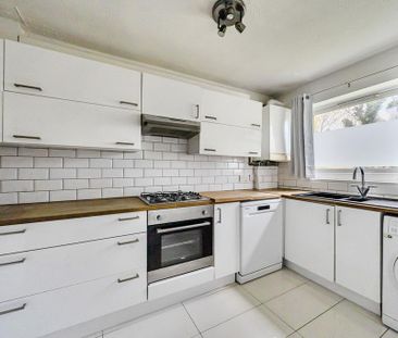 2 bedroom terraced house to rent - Photo 6