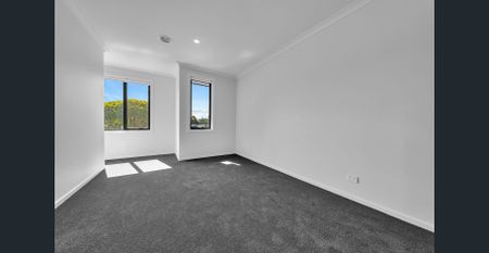 Modern Living in Dandenong North! - Photo 2
