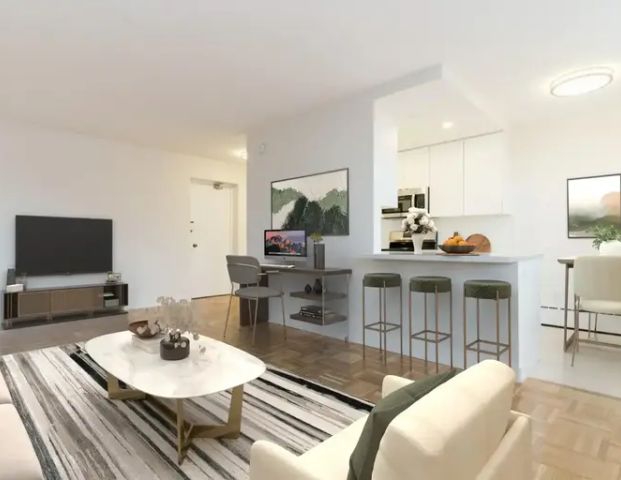 1220 Bayview Avenue | 1220 Bayview Avenue, Toronto - Photo 1