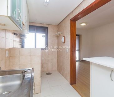 Apartamento com 2 quartos e 65m² para alugar em Três Figueiras, Por... - Foto 5