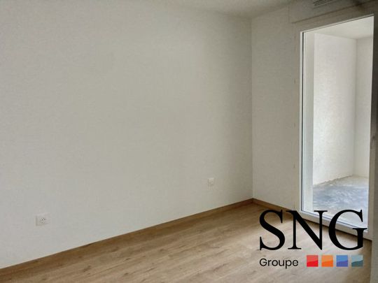 T3 AVEC BALCON ET LOGGIA - Photo 1