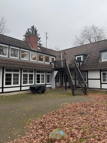 Helle 3-Zimmer-Dachgeschosswohnung mit offenem Wohn-/Küchenbereich in Eimke - Photo 5