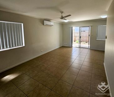 Apply Now!! FULLY AIR CONDITIONED!! - Photo 6