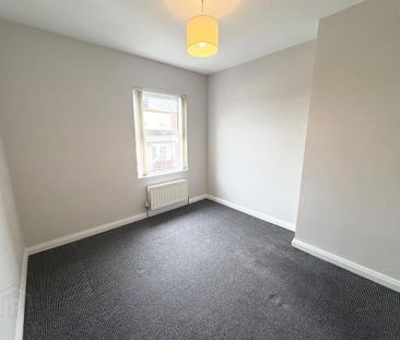 9 Pims Avenue, Belfast, BT4 1PJ - Photo 4