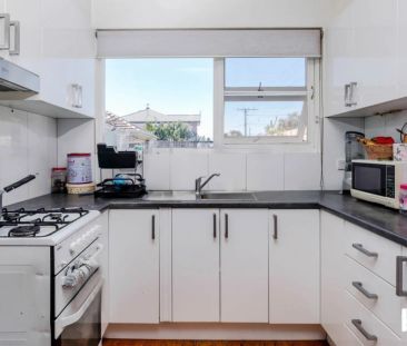 Modern Family Home with Style and Space in Prime Rostrevor Location - Photo 2
