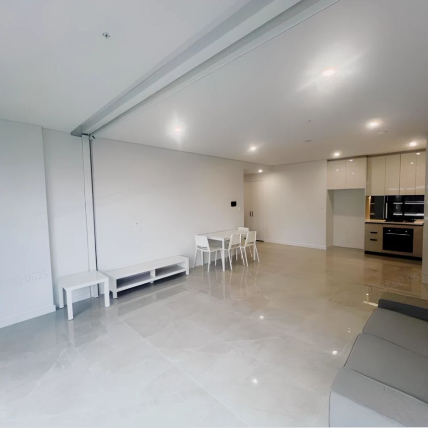 9 Studio Dr, Sydney - Photo 1