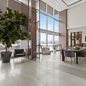 1 Bedroom - 11201 Boulevard Cavendish, Montréal - Photo 2