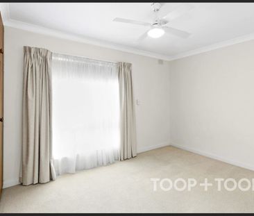 Sensational Updated 2 Bedroom Unit - Photo 2