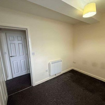 Elder Road, Stoke-on-trent, ST6 - Photo 1