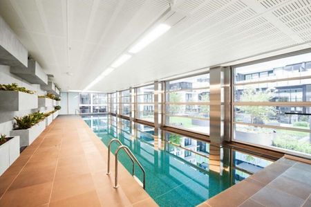 STYLISH APARTMENT - Photo 2