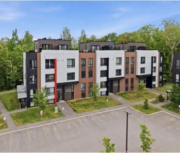 452 Boul. de l'Amérique-Française, #102 | 452 Boul. de l'Amérique-F... - Photo 1