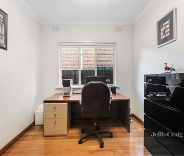20 Barrington Street, Bentleigh East - Photo 2
