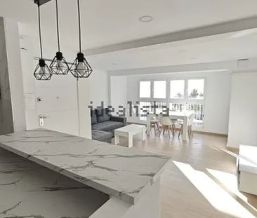 Alquiler de piso en Centro - Muelle Pesquero - Photo 3