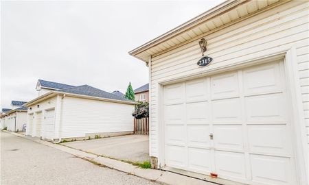 For Lease - 2315 Westoak Trail Unit# 6, Oakville, Ontario - Photo 2