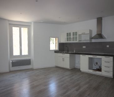 Location Appartement 3 pièces 57m² - Photo 3