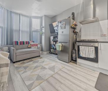 1 bedroom flat to rent - Photo 4