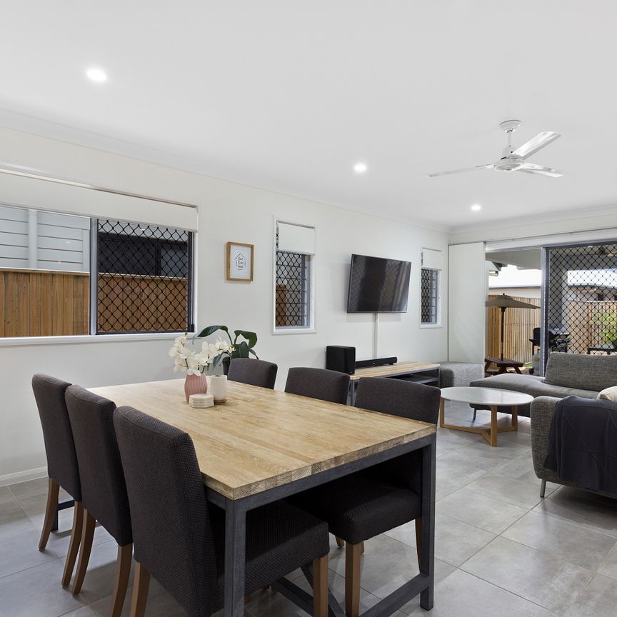 15 Intelligence Street, Oonoonba QLD 4811 - House For Rent | Domain - Photo 1