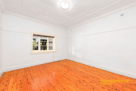 37 FITZROY STREET, Croydon, NSW 2132 - Photo 2