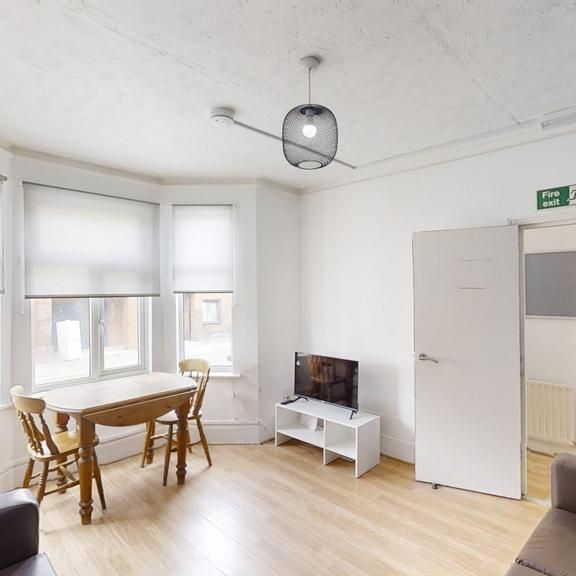 5 bedroom house share to rent - Photo 1